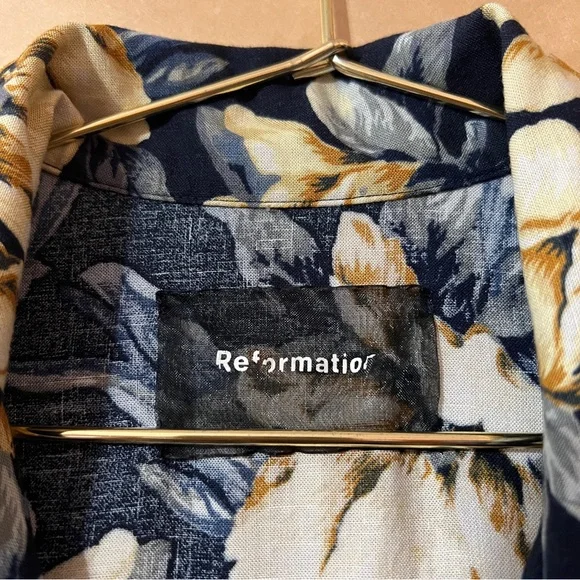 Reformation | Oahu Floral Matching Set Two Piece Button Up Top & Shorts Size XS - Picture 4 of 16